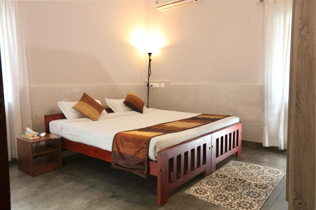 Monsoon Apartments Cananor Exterior foto