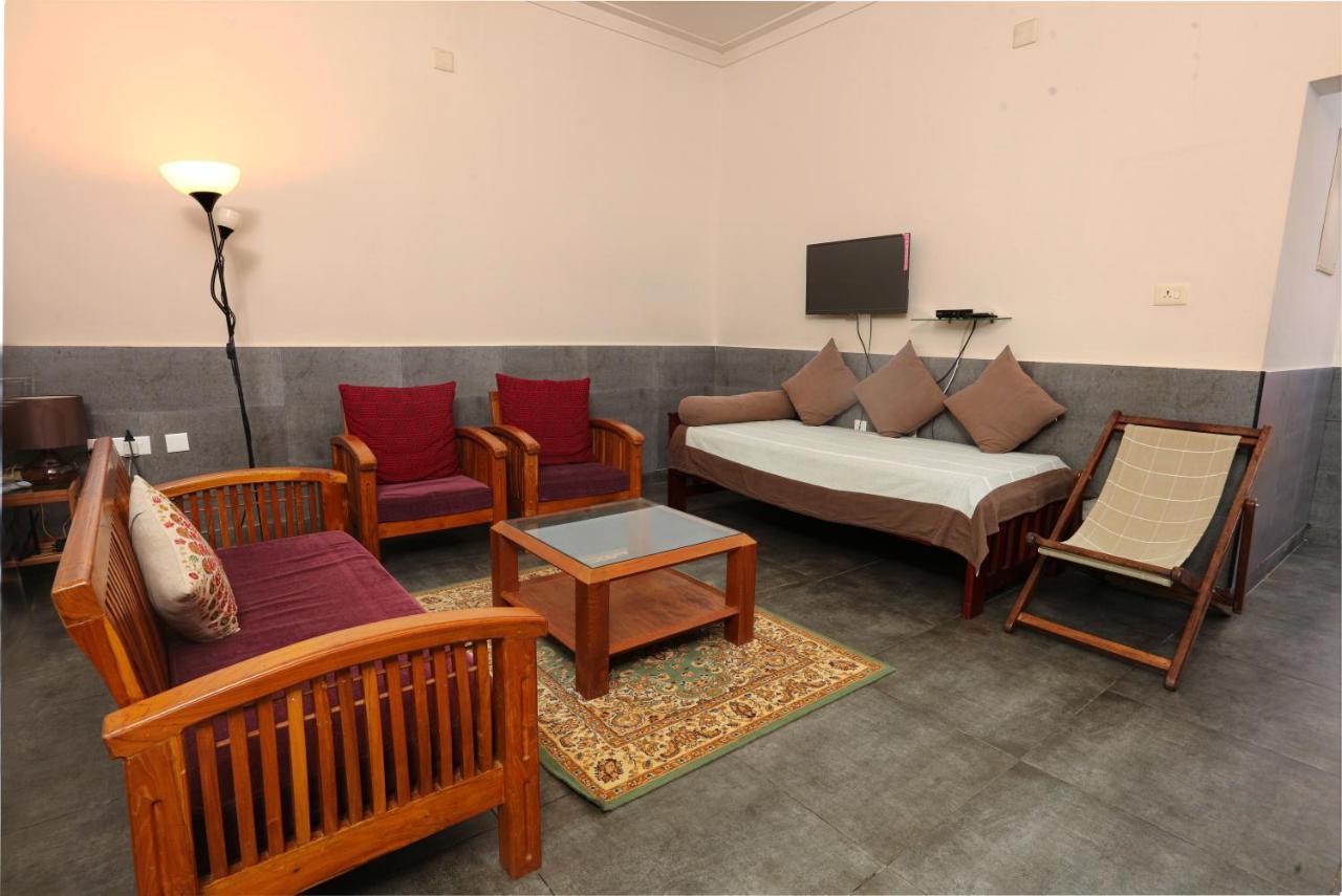 Monsoon Apartments Cananor Exterior foto