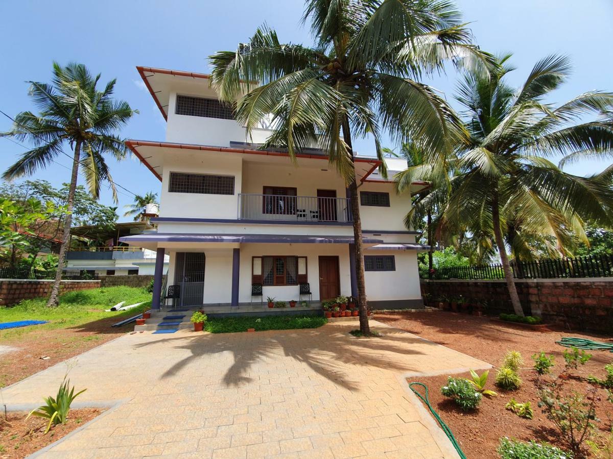 Monsoon Apartments Cananor Exterior foto